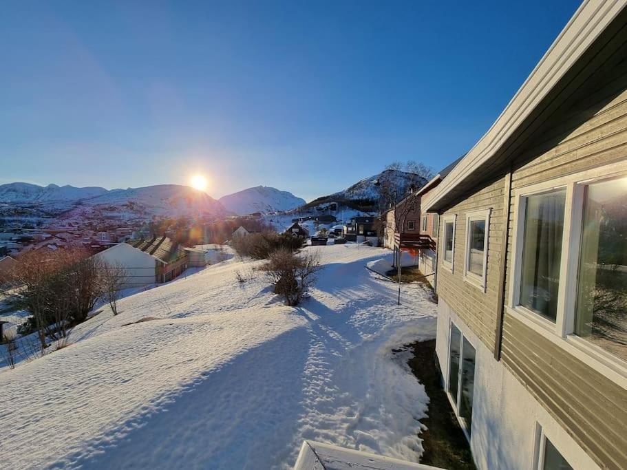 Nice House With A Great View! Skjervoy Екстериор снимка